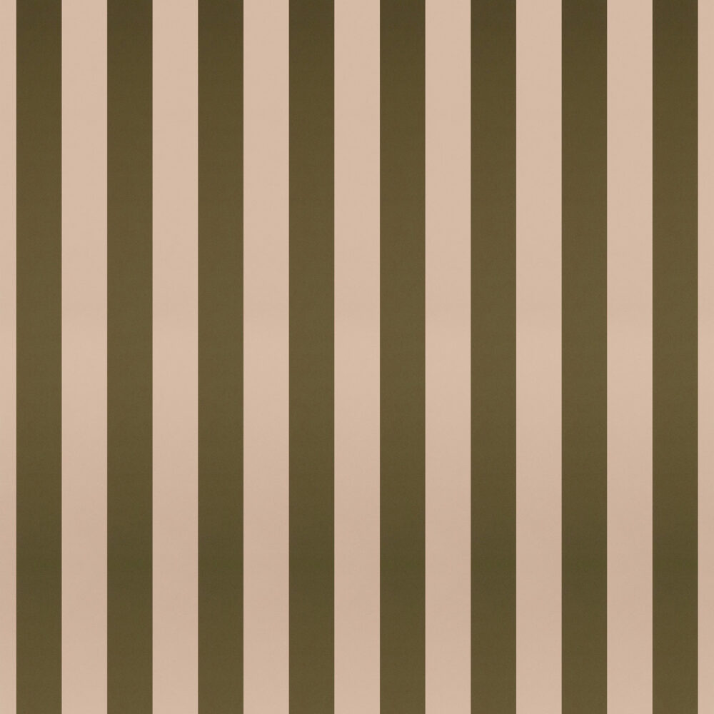 672