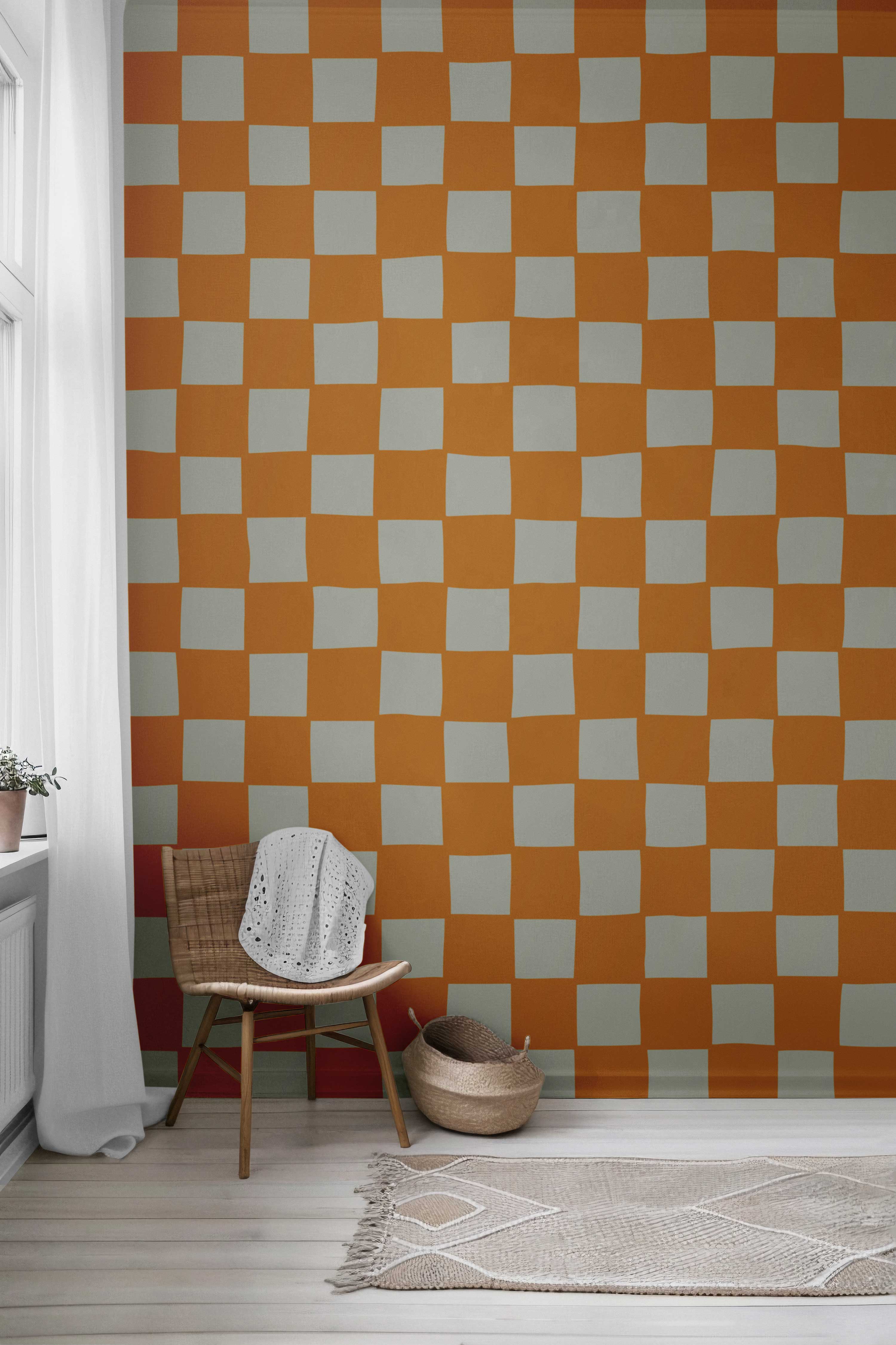 673